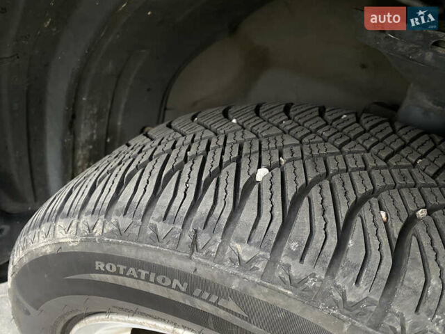 Черный Лексус РХ, объемом двигателя 3 л и пробегом 271 тыс. км за 7900 $, фото 32 на Automoto.ua