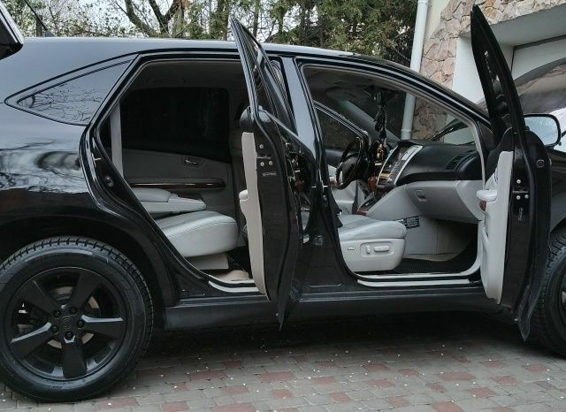 Чорний Лексус РХ, об'ємом двигуна 3 л та пробігом 320 тис. км за 10000 $, фото 1 на Automoto.ua