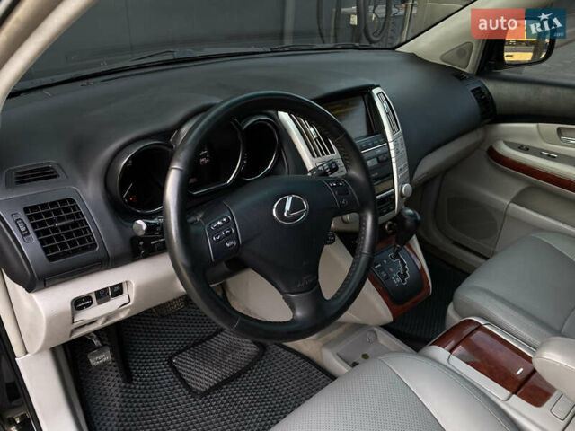 Черный Лексус РХ, объемом двигателя 3 л и пробегом 271 тыс. км за 7900 $, фото 19 на Automoto.ua