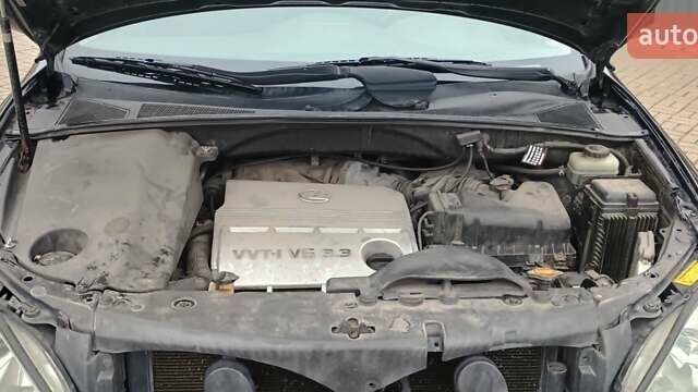 Черный Лексус РХ, объемом двигателя 3.31 л и пробегом 296 тыс. км за 8900 $, фото 28 на Automoto.ua