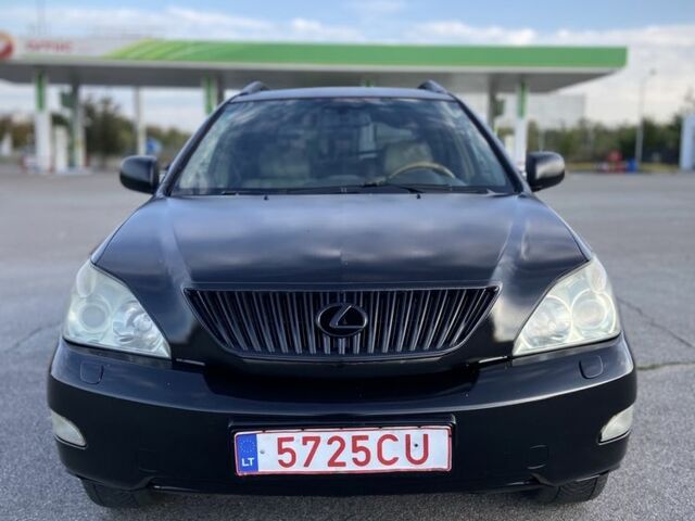 Черный Лексус РХ, объемом двигателя 0 л и пробегом 250 тыс. км за 5019 $, фото 3 на Automoto.ua