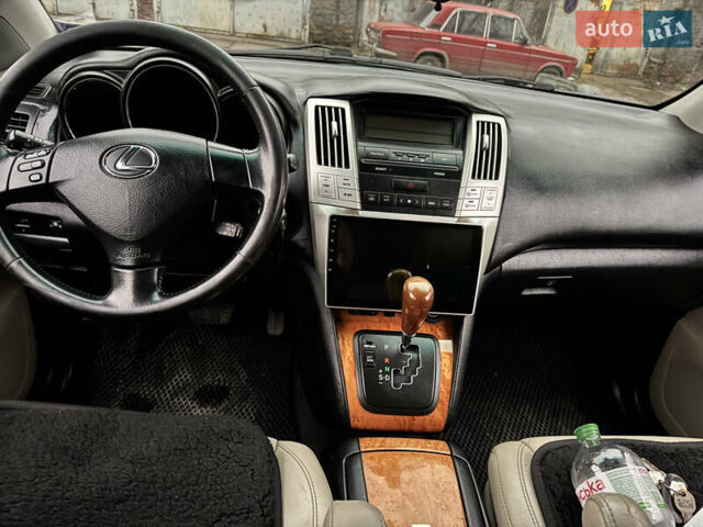 Черный Лексус РХ, объемом двигателя 3 л и пробегом 267 тыс. км за 8400 $, фото 4 на Automoto.ua