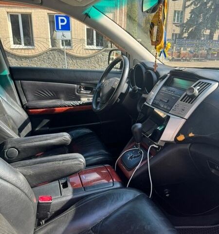 Черный Лексус РХ, объемом двигателя 3.31 л и пробегом 304 тыс. км за 7500 $, фото 11 на Automoto.ua
