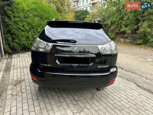 Черный Лексус РХ, объемом двигателя 3.31 л и пробегом 240 тыс. км за 10500 $, фото 3 на Automoto.ua