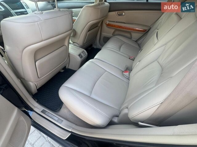 Чорний Лексус РХ, об'ємом двигуна 3.31 л та пробігом 182 тис. км за 8899 $, фото 45 на Automoto.ua