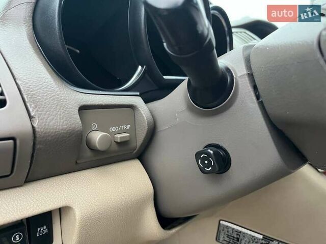 Черный Лексус РХ, объемом двигателя 3 л и пробегом 330 тыс. км за 8990 $, фото 20 на Automoto.ua