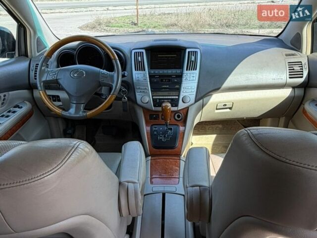 Черный Лексус РХ, объемом двигателя 3 л и пробегом 259 тыс. км за 10300 $, фото 11 на Automoto.ua