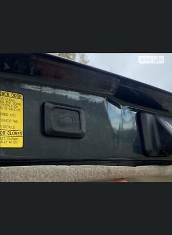 Чорний Лексус РХ, об'ємом двигуна 3.46 л та пробігом 275 тис. км за 7900 $, фото 3 на Automoto.ua