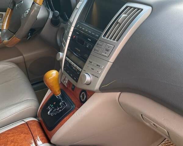 Черный Лексус РХ, объемом двигателя 3.31 л и пробегом 282 тыс. км за 10000 $, фото 9 на Automoto.ua