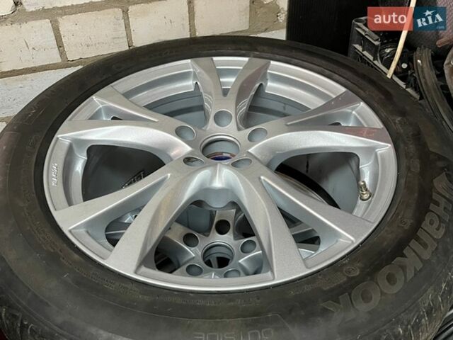 Черный Лексус РХ, объемом двигателя 3.3 л и пробегом 230 тыс. км за 10000 $, фото 17 на Automoto.ua