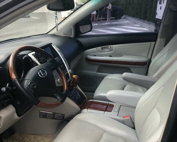 Черный Лексус РХ, объемом двигателя 3 л и пробегом 299 тыс. км за 9400 $, фото 4 на Automoto.ua