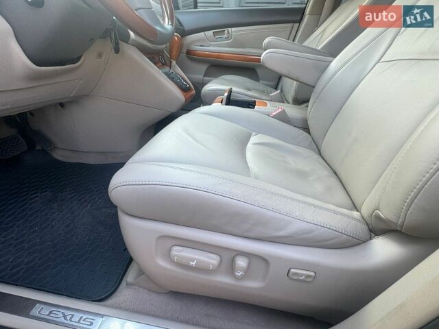 Черный Лексус РХ, объемом двигателя 3.31 л и пробегом 182 тыс. км за 9300 $, фото 28 на Automoto.ua