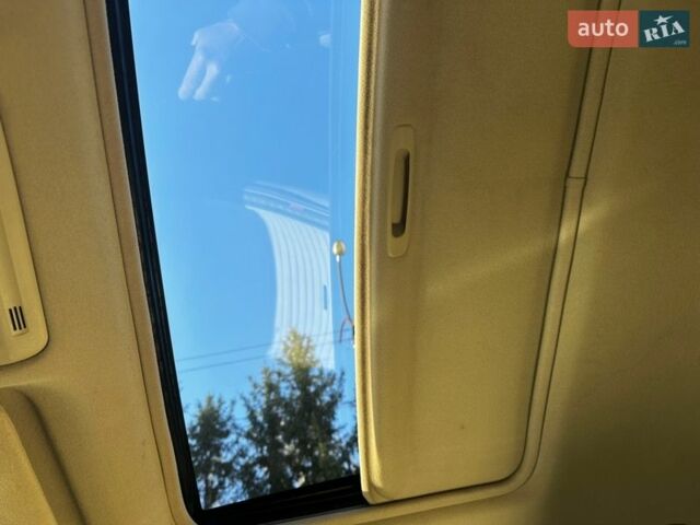 Чорний Лексус РХ, об'ємом двигуна 3.46 л та пробігом 200 тис. км за 11200 $, фото 8 на Automoto.ua