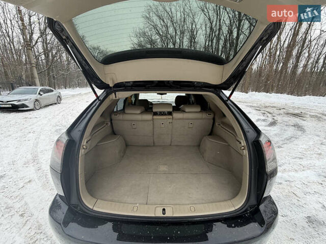 Черный Лексус РХ, объемом двигателя 3.31 л и пробегом 290 тыс. км за 8900 $, фото 32 на Automoto.ua