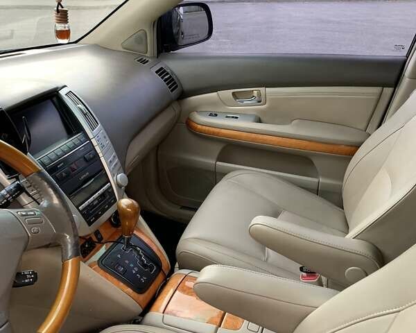 Черный Лексус РХ, объемом двигателя 3.46 л и пробегом 350 тыс. км за 9799 $, фото 6 на Automoto.ua