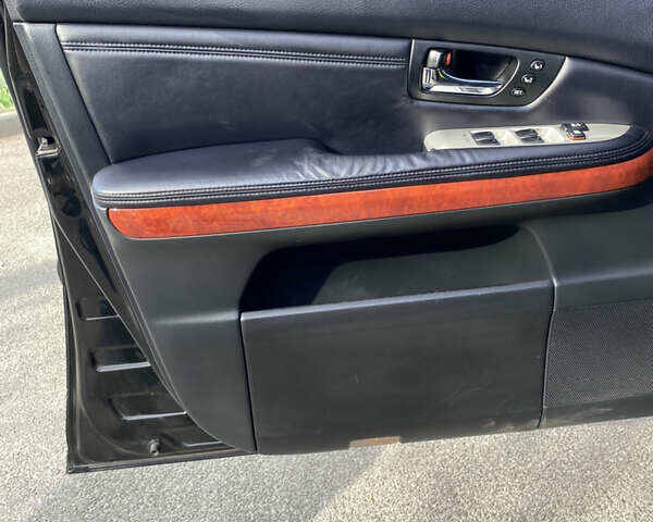 Чорний Лексус РХ, об'ємом двигуна 3.5 л та пробігом 175 тис. км за 13600 $, фото 8 на Automoto.ua