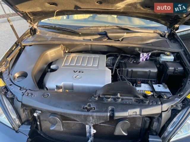 Чорний Лексус РХ, об'ємом двигуна 3.46 л та пробігом 221 тис. км за 12900 $, фото 22 на Automoto.ua