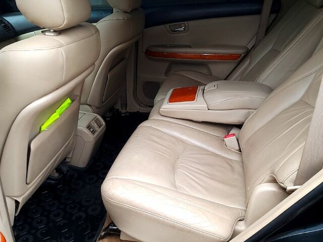 Черный Лексус РХ, объемом двигателя 3.3 л и пробегом 289 тыс. км за 11700 $, фото 6 на Automoto.ua