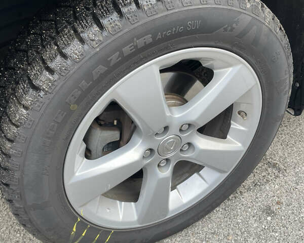 Чорний Лексус РХ, об'ємом двигуна 3.3 л та пробігом 250 тис. км за 11800 $, фото 8 на Automoto.ua