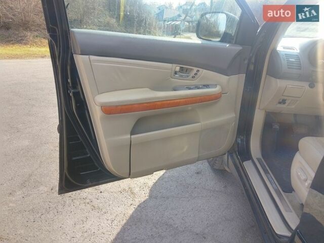 Черный Лексус РХ, объемом двигателя 3 л и пробегом 265 тыс. км за 6100 $, фото 31 на Automoto.ua