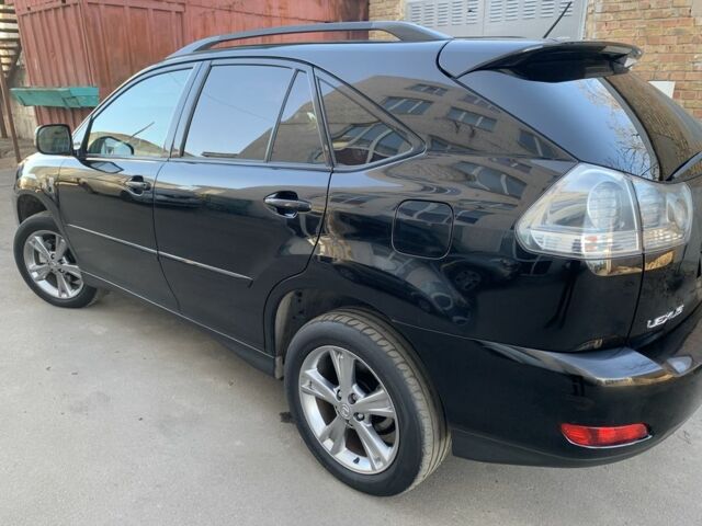 Черный Лексус РХ, объемом двигателя 3.3 л и пробегом 240 тыс. км за 9400 $, фото 2 на Automoto.ua