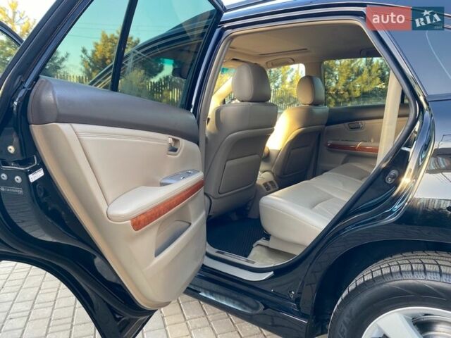 Черный Лексус РХ, объемом двигателя 3.46 л и пробегом 221 тыс. км за 12500 $, фото 15 на Automoto.ua