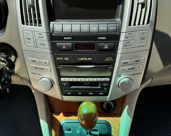 Черный Лексус РХ, объемом двигателя 3.46 л и пробегом 189 тыс. км за 10200 $, фото 8 на Automoto.ua