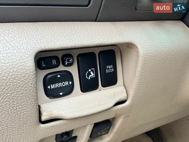 Чорний Лексус РХ, об'ємом двигуна 3 л та пробігом 300 тис. км за 6000 $, фото 15 на Automoto.ua