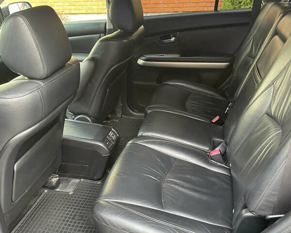 Чорний Лексус РХ, об'ємом двигуна 3.3 л та пробігом 250 тис. км за 11800 $, фото 11 на Automoto.ua