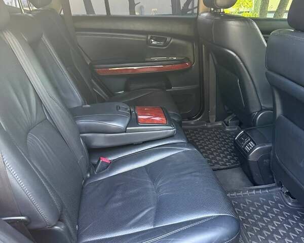 Черный Лексус РХ, объемом двигателя 3.5 л и пробегом 181 тыс. км за 12500 $, фото 18 на Automoto.ua
