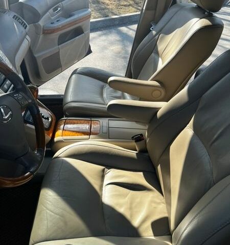 Черный Лексус РХ, объемом двигателя 3.46 л и пробегом 250 тыс. км за 11000 $, фото 10 на Automoto.ua