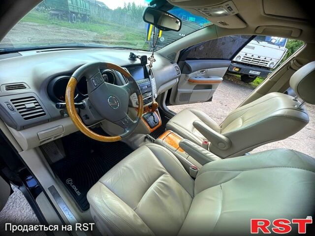 Черный Лексус РХ, объемом двигателя 3.5 л и пробегом 340 тыс. км за 11200 $, фото 9 на Automoto.ua