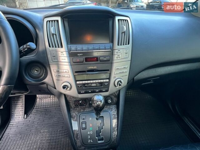 Черный Лексус РХ, объемом двигателя 3.46 л и пробегом 320 тыс. км за 8900 $, фото 10 на Automoto.ua