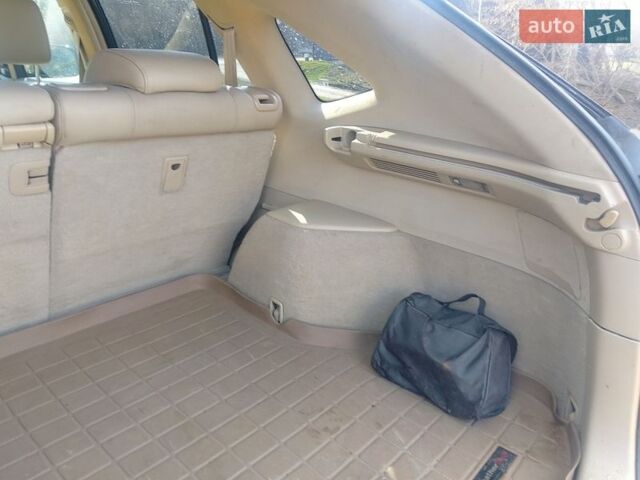 Черный Лексус РХ, объемом двигателя 3 л и пробегом 265 тыс. км за 6100 $, фото 29 на Automoto.ua