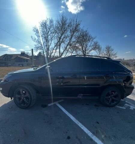 Черный Лексус РХ, объемом двигателя 3.46 л и пробегом 250 тыс. км за 11000 $, фото 2 на Automoto.ua