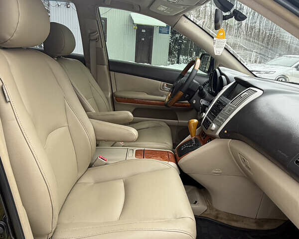 Черный Лексус РХ, объемом двигателя 3.31 л и пробегом 290 тыс. км за 8900 $, фото 14 на Automoto.ua