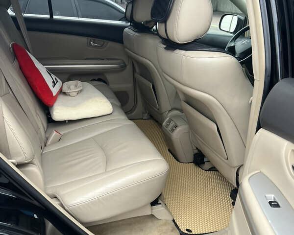 Чорний Лексус РХ, об'ємом двигуна 3.31 л та пробігом 300 тис. км за 11850 $, фото 8 на Automoto.ua