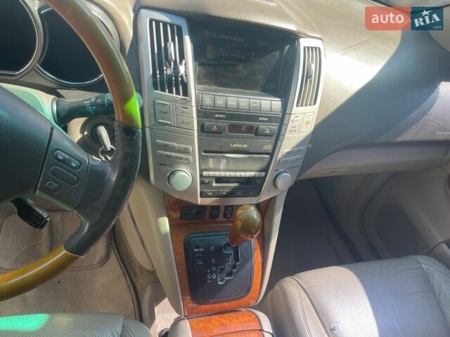 Черный Лексус РХ, объемом двигателя 3 л и пробегом 250 тыс. км за 5200 $, фото 7 на Automoto.ua