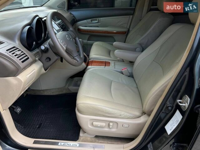 Черный Лексус РХ, объемом двигателя 3.46 л и пробегом 295 тыс. км за 8900 $, фото 10 на Automoto.ua
