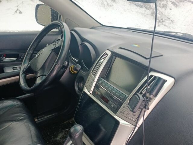 Черный Лексус РХ, объемом двигателя 3.3 л и пробегом 240 тыс. км за 10999 $, фото 7 на Automoto.ua