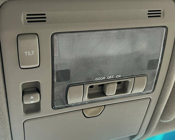 Черный Лексус РХ, объемом двигателя 3.46 л и пробегом 220 тыс. км за 11500 $, фото 31 на Automoto.ua