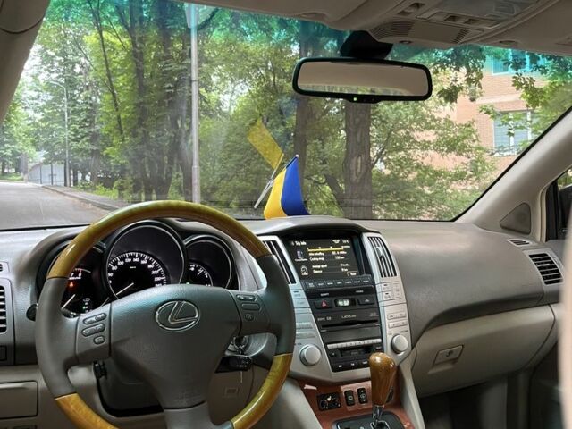 Черный Лексус РХ, объемом двигателя 3.5 л и пробегом 270 тыс. км за 11200 $, фото 18 на Automoto.ua