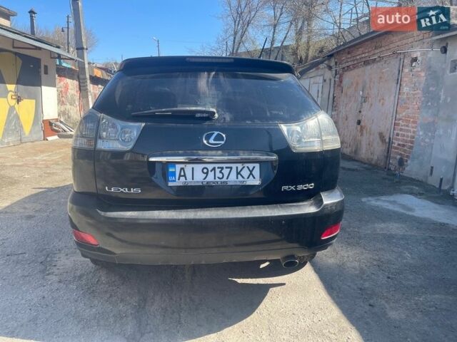 Черный Лексус РХ, объемом двигателя 3 л и пробегом 250 тыс. км за 5200 $, фото 3 на Automoto.ua