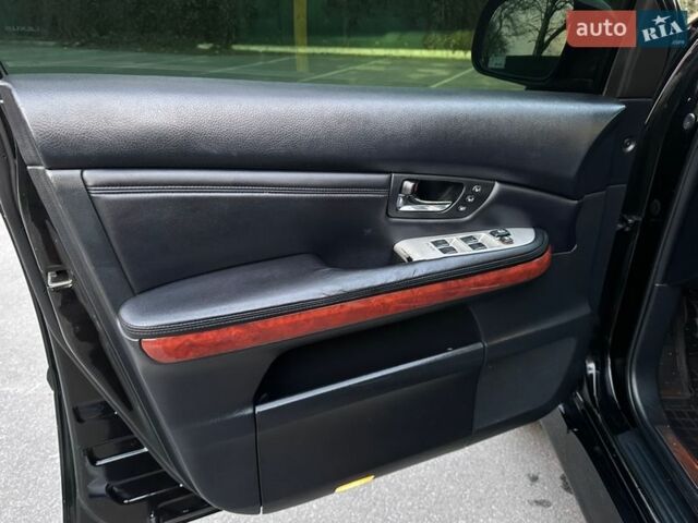 Черный Лексус РХ, объемом двигателя 3.46 л и пробегом 238 тыс. км за 9400 $, фото 48 на Automoto.ua