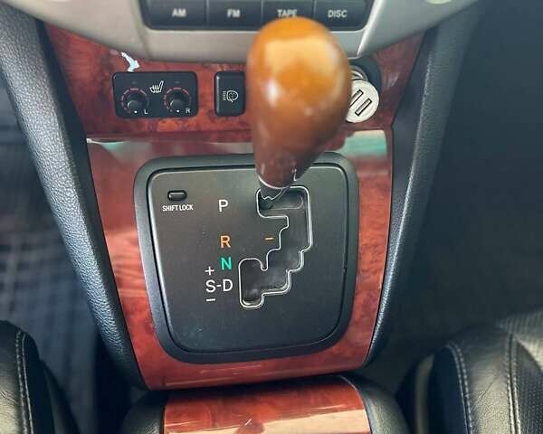 Черный Лексус РХ, объемом двигателя 3.5 л и пробегом 138 тыс. км за 12999 $, фото 2 на Automoto.ua