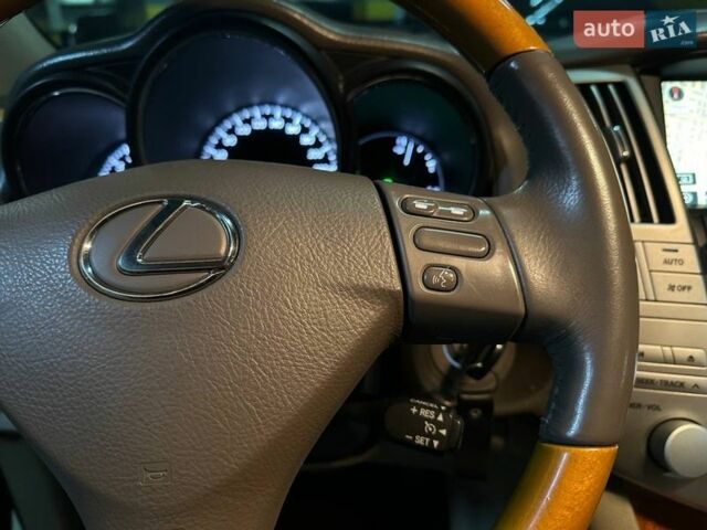 Черный Лексус РХ, объемом двигателя 3.5 л и пробегом 330 тыс. км за 12300 $, фото 33 на Automoto.ua