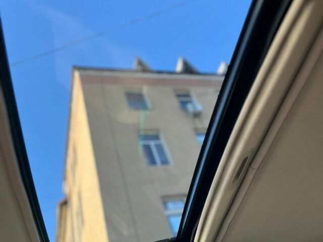 Чорний Лексус РХ, об'ємом двигуна 3.46 л та пробігом 201 тис. км за 12900 $, фото 44 на Automoto.ua
