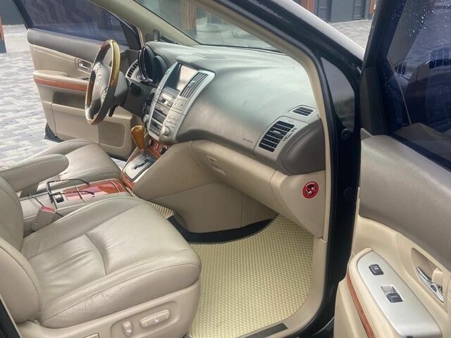 Черный Лексус РХ, объемом двигателя 3.5 л и пробегом 206 тыс. км за 12200 $, фото 6 на Automoto.ua