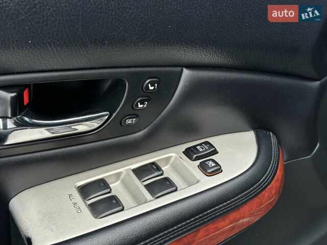 Черный Лексус РХ, объемом двигателя 3.46 л и пробегом 224 тыс. км за 9900 $, фото 27 на Automoto.ua