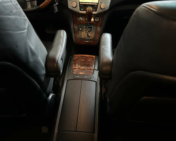 Чорний Лексус РХ, об'ємом двигуна 3.46 л та пробігом 174 тис. км за 11000 $, фото 12 на Automoto.ua